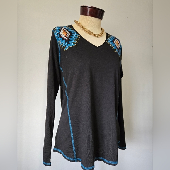 Panhandle Aztec Embroidered Lightweight Cotton Blend Southwestern Top. Large - Picture 2 of 9